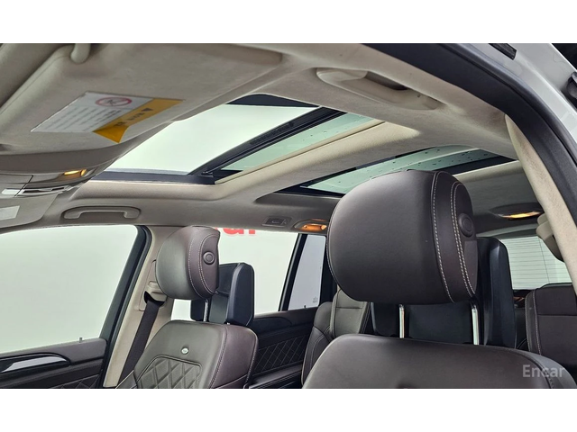 Mercedes-Benz GLS 500 AMG* DESIGNO* DISTRONIC* ОБДУХ* 360* ПОДГРЕВ - автомобили, коли, обяви за нови и употребявани 16