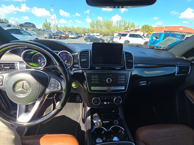 Mercedes-Benz GLS 500 AMG* PACK* ДИСТРОНИК* ПОДГРЕВ* ОБДУХВАНЕ* HARMON* - автомобили, коли, обяви за нови и употребявани 7