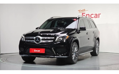 mercedes-benz-gls-500 - 0
