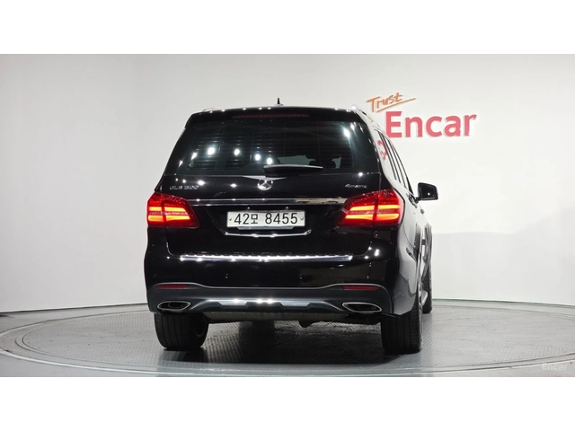 Mercedes-Benz GLS 500 ПАМЕТ* ОБДУХВАНЕ* ПОДГРЕВ* 360 КАМЕРА* - автомобили, коли, обяви за нови и употребявани 3