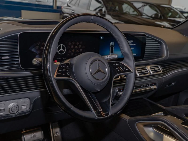 Mercedes-Benz GLS 600 Maybach - автомобили, коли, обяви за нови и употребявани 7