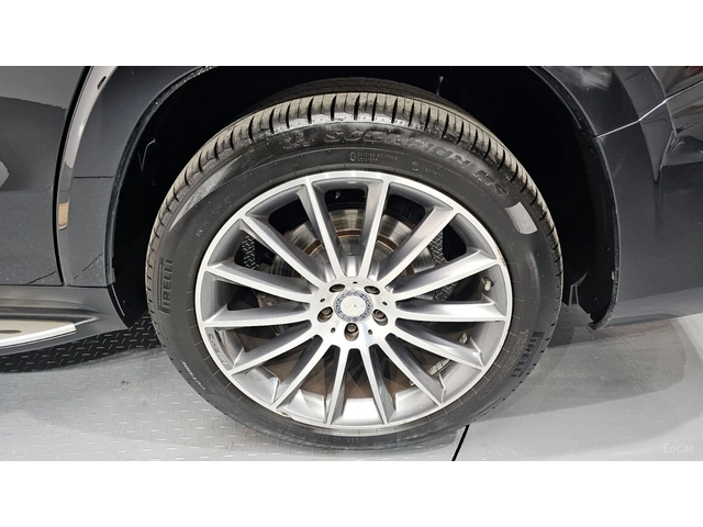 Mercedes-Benz GLS 500 4MATIC* КОЖА* ОБДУХВ* МОНИТОРИ* ПАНО - автомобили, коли, обяви за нови и употребявани 4