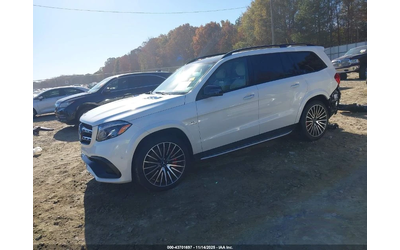 mercedes-benz-gls-63-amg - 2