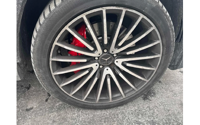 mercedes-benz-gls-63-amg - 5