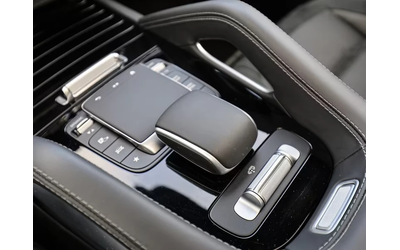 Mercedes-Benz GLS 63 AMG AMG 4M - автомобили, коли, обяви за нови и употребявани 12