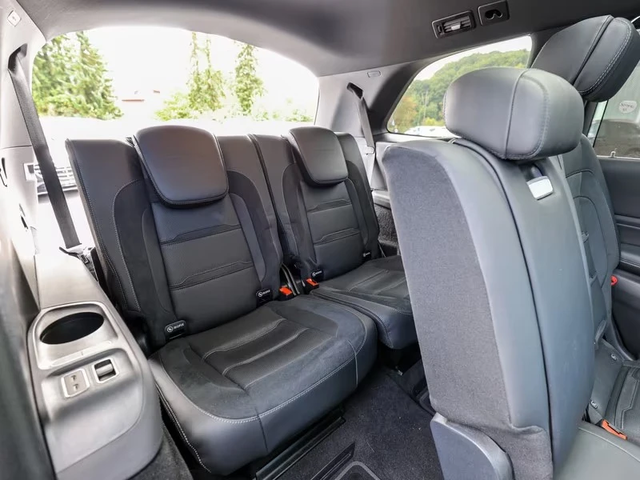 Mercedes-Benz GLS 63 AMG AMG 4M - автомобили, коли, обяви за нови и употребявани 5