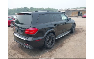 mercedes-benz-gls-63-amg - 3