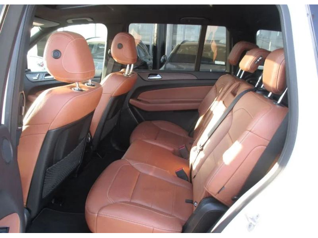 Mercedes-Benz GLS GLS 350d 4Matic AMG Line - автомобили, коли, обяви за нови и употребявани 5