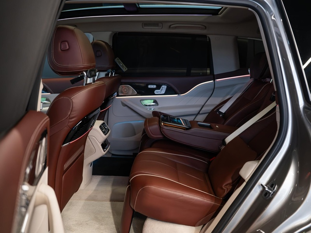 Mercedes-Benz GLS GLS 600 4Matic Maybach - автомобили, коли, обяви за нови и употребявани 10