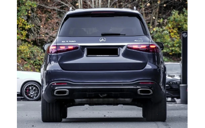 mercedes-benz-gls580 - 1