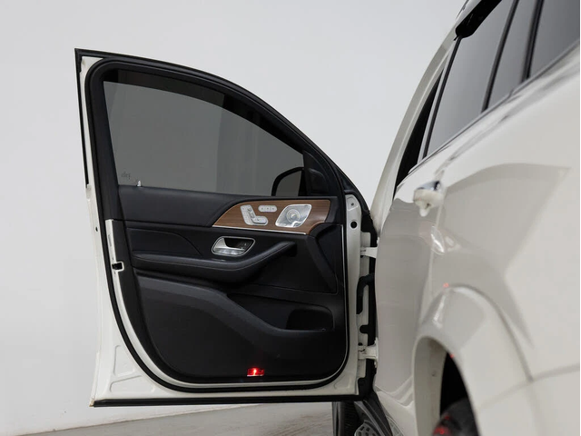 Mercedes-Benz GLS580 4MATIC * MASSAGE * BURMESTER * HEAD UP * TV * LED - автомобили, коли, обяви за нови и употребявани 6