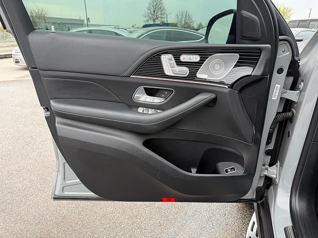Mercedes-Benz GLS580 FACE-AMG-DISTRONIK-360KAMERI-BURMESTER-VAKUM-FULL! - автомобили, коли, обяви за нови и употребявани 6