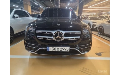 mercedes-benz-gls580 - 1