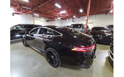 mercedes-benz-gt - 3