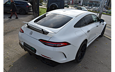 mercedes-benz-gt - 4