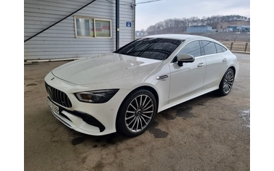 mercedes-benz-gt - 3