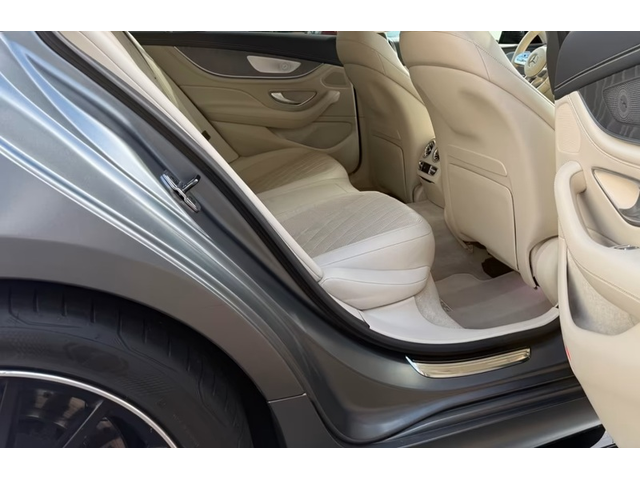 Mercedes-Benz GT
 GT
 4-door 63 4Matic+ - автомобили, коли, обяви за нови и употребявани 9