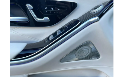 Mercedes-Benz Maybach 4M AMG Lang - автомобили, коли, обяви за нови и употребявани 9