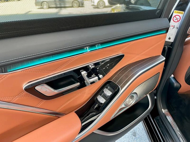 Mercedes-Benz Maybach S 680 4Matic - автомобили, коли, обяви за нови и употребявани 10