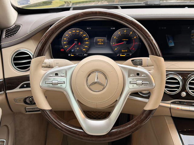 Mercedes-Benz Maybach S 560 / 4-MATIC - автомобили, коли, обяви за нови и употребявани 14