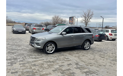 mercedes-benz-ml-250 - 1