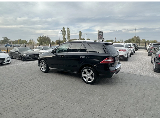 Mercedes-Benz ML 250 CDi AMG Pack * Premium* - автомобили, коли, обяви за нови и употребявани 5