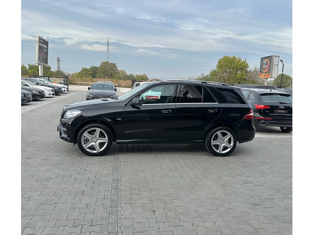 Mercedes-Benz ML 250 CDi AMG Pack * Premium* - автомобили, коли, обяви за нови и употребявани 6