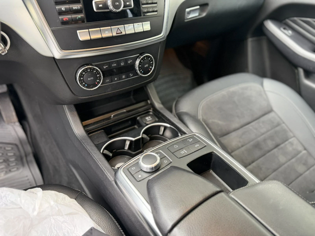 Mercedes-Benz ML 250 CDI - автомобили, коли, обяви за нови и употребявани 11