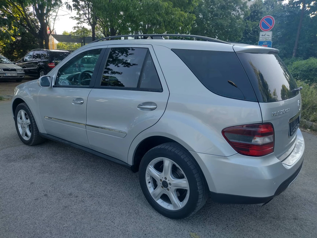 Mercedes-Benz ML 320 CDI UNIKAT!! NAVI - автомобили, коли, обяви за нови и употребявани 4