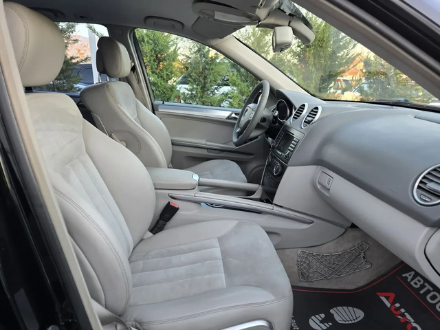 Mercedes-Benz ML 320 3.0CDI-224кс= АВТОМАТ= 4MATIC= AIR= NAVI - автомобили, коли, обяви за нови и употребявани 13