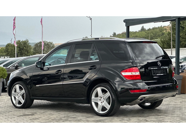 Mercedes-Benz ML 320 PREMIUM* NAVI* LED* TOP* - автомобили, коли, обяви за нови и употребявани 3