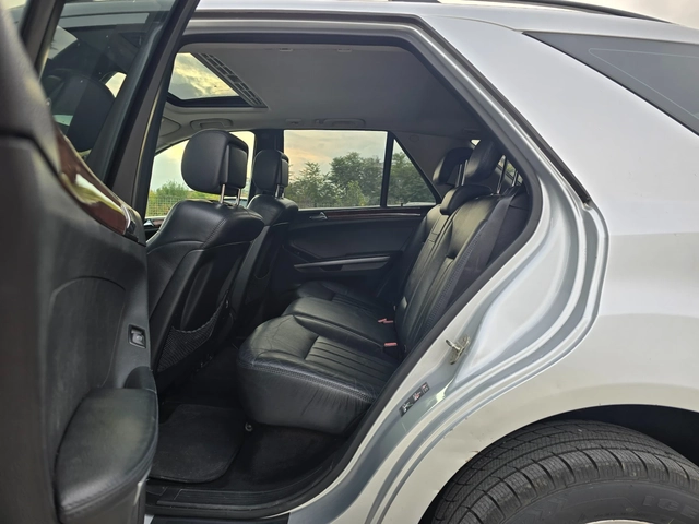 Mercedes-Benz ML 320 * 320 cdi* pano* Podgrev* Sport and Allroad pack* - автомобили, коли, обяви за нови и употребявани 10