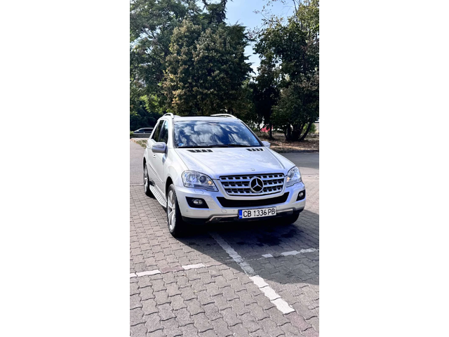 Mercedes-Benz ML ML - автомобили, коли, обяви за нови и употребявани 1