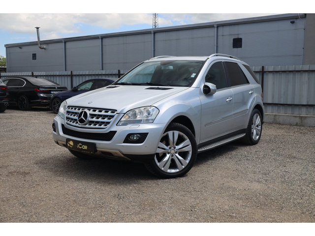Mercedes-Benz ML ML - автомобили, коли, обяви за нови и употребявани 1