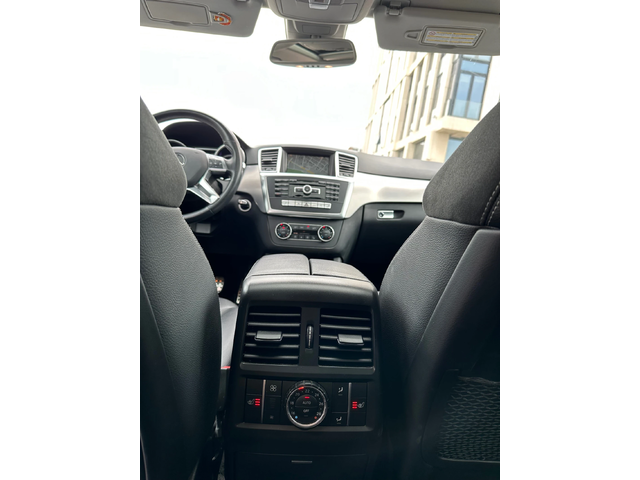 Mercedes-Benz ML 350 AMG * 360 Камера* Вакум* Реални КМ* НОВИ ГУМИ - автомобили, коли, обяви за нови и употребявани 14