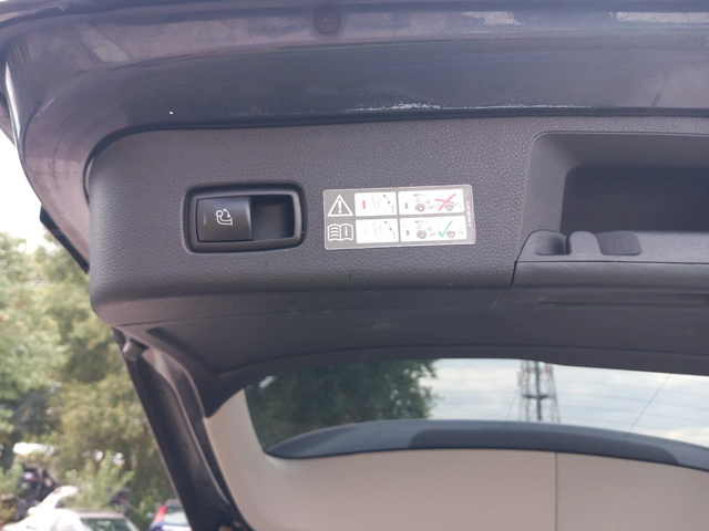 Mercedes-Benz ML 350 -PREMIUM-AMG PACKET - автомобили, коли, обяви за нови и употребявани 11