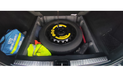 Mercedes-Benz ML 350, 2013 г., 293000 км, 0 к.с. - автомобили, коли, обяви за нови и употребявани 12