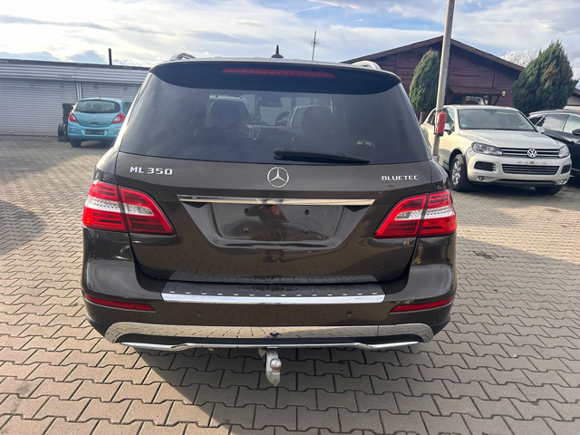 Mercedes-Benz ML 350 CDI 4MATIC/AIRMATIC/NAVI/KOJA EURO 6 - автомобили, коли, обяви за нови и употребявани 6