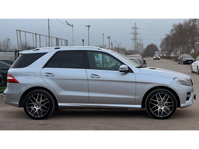Mercedes-Benz ML 350 BlueTEC= 4Matic= AMG= Airmatic= Камера= - автомобили, коли, обяви за нови и употребявани 3