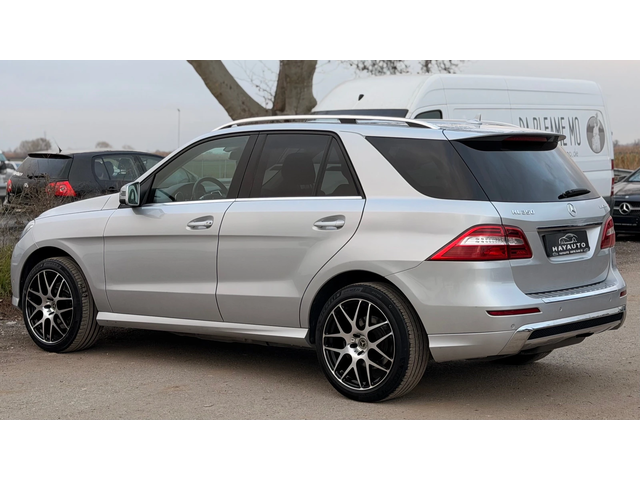 Mercedes-Benz ML 350 BlueTEC= 4Matic= AMG= Airmatic= Камера= - автомобили, коли, обяви за нови и употребявани 6