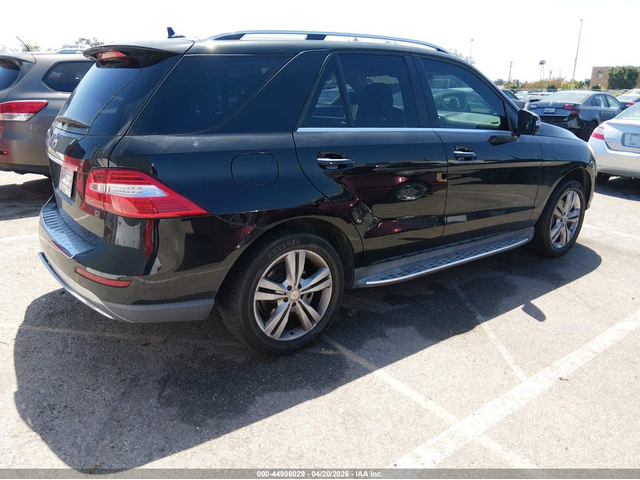 Mercedes-Benz ML 350 3.5L V-6 DI, DOHC, VVT, 302HP 4X2 Drive - автомобили, коли, обяви за нови и употребявани 3