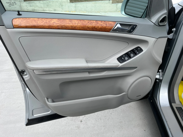 Mercedes-Benz ML 350 Италия на пружини - автомобили, коли, обяви за нови и употребявани 10