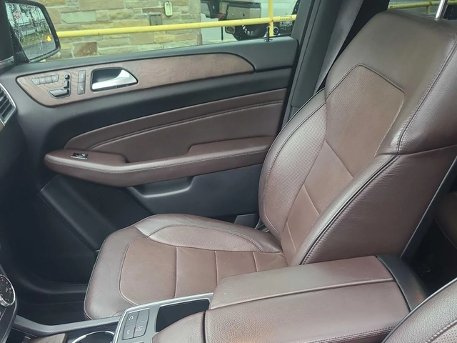 Mercedes-Benz ML 350 d* AMG-pack* 20"* Въздух* Обдух* Harman* 360* - автомобили, коли, обяви за нови и употребявани 12