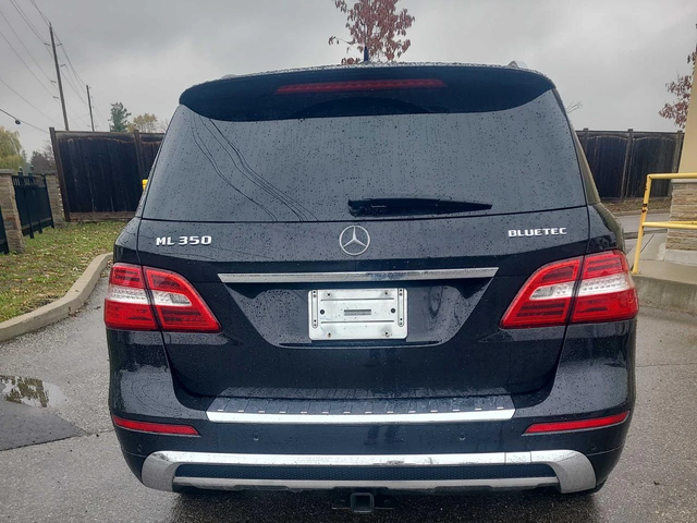 Mercedes-Benz ML 350 d* AMG-pack* 20"* Въздух* Обдух* Harman* 360* - автомобили, коли, обяви за нови и употребявани 3