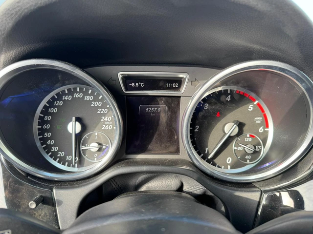 Mercedes-Benz ML 350 AMG Пакет* 360* H&K* Пано* Подгрев - автомобили, коли, обяви за нови и употребявани 10