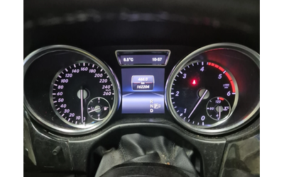 Mercedes-Benz ML 350 BlueTec* 360View* Подгрев* Пано - автомобили, коли, обяви за нови и употребявани 7