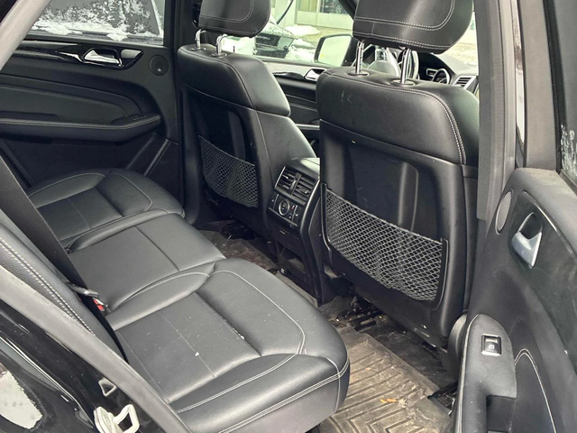 Mercedes-Benz ML 350 AMG packet* Harman Kardon* Подгрев* Пано* Камера - автомобили, коли, обяви за нови и употребявани 9