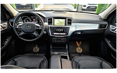 Mercedes-Benz ML 350 AMG/GERMANY/PANO/CAMERA/ПОДГРЕВ/ПАМЕТ/AMBIENT/LIZI - автомобили, коли, обяви за нови и употребявани 8