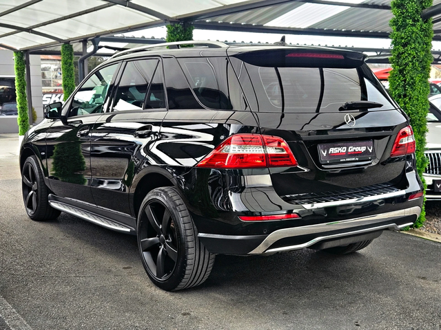 Mercedes-Benz ML 350 ! AMG/GERMANY/ПОДГРЕВ/MEMORY/PARK ASSYST/SIGN AS/L - автомобили, коли, обяви за нови и употребявани 6