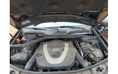 Mercedes-Benz ML 350 4MATIC / 3.5 V6 / Кожа / Панорама / ПОДГРЕВ / - автомобили, коли, обяви за нови и употребявани 11